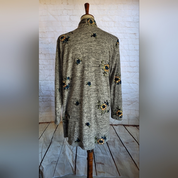 Anthropologie Fig and Flower embroidered cardigan Sz M - Picture 4 of 7
